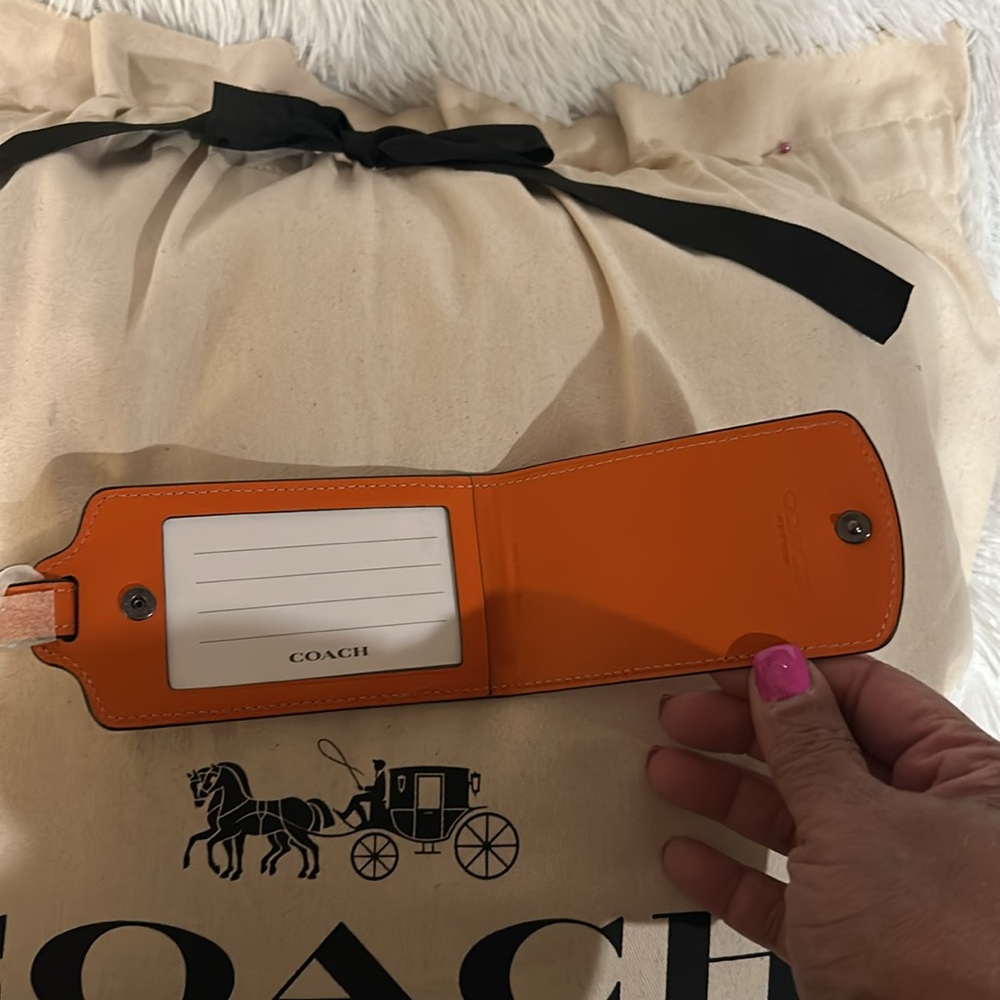 Coach large luggage tag. Authentic. - Picture 2 of 7